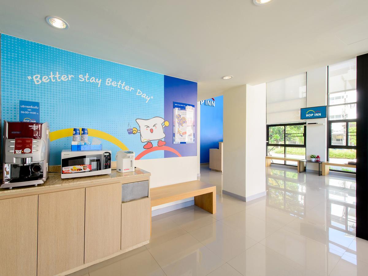 Hop Inn Sakon Nakhon Ngoại thất bức ảnh