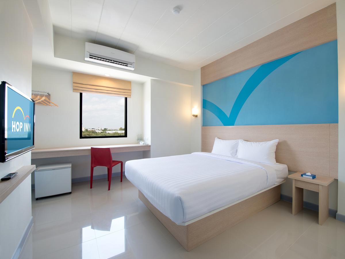 Hop Inn Sakon Nakhon Ngoại thất bức ảnh