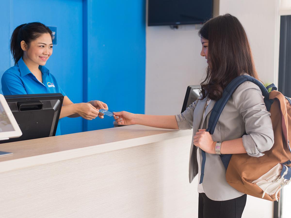 Hop Inn Sakon Nakhon Ngoại thất bức ảnh