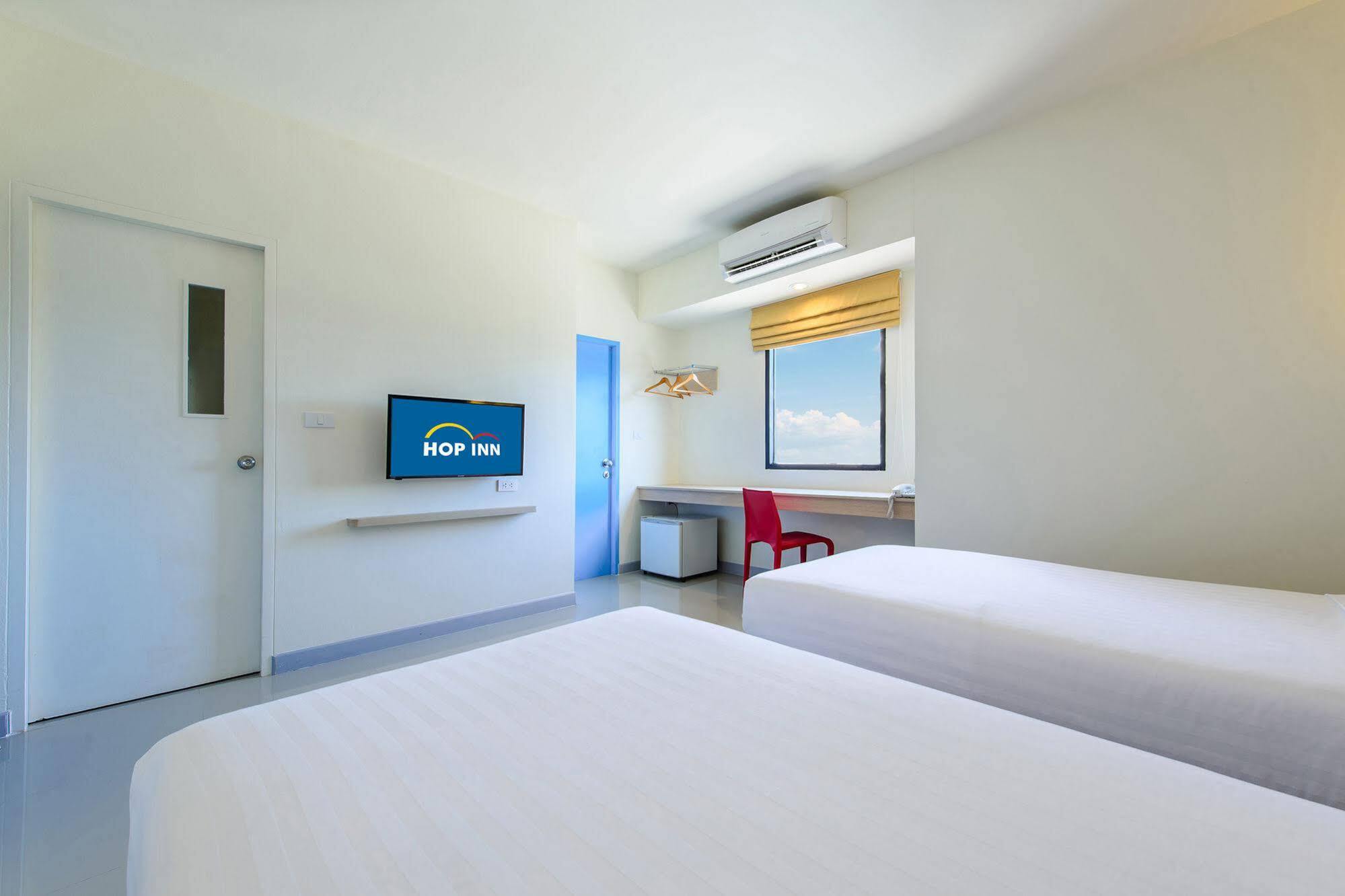 Hop Inn Sakon Nakhon Ngoại thất bức ảnh
