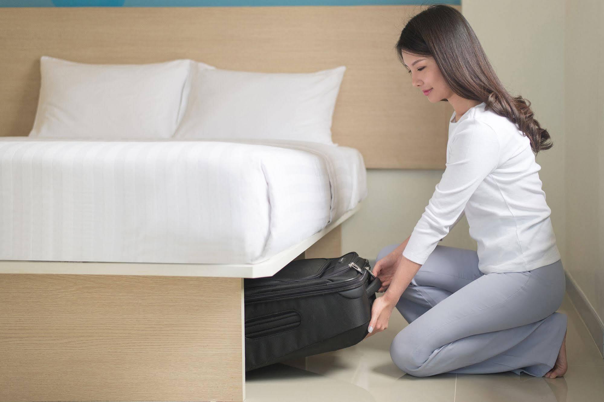 Hop Inn Sakon Nakhon Ngoại thất bức ảnh