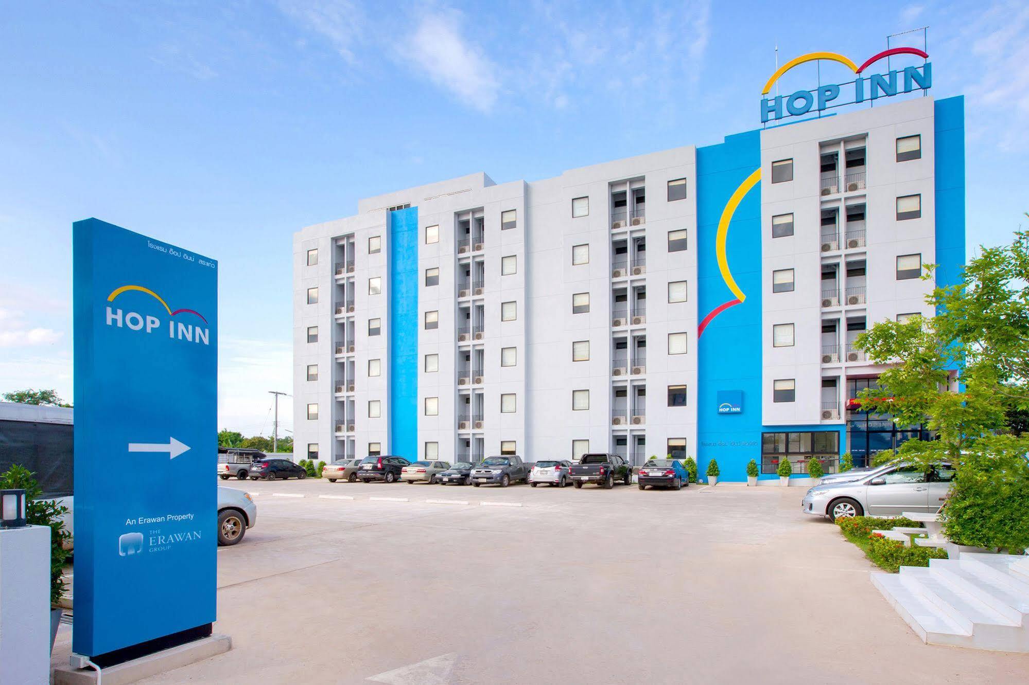 Hop Inn Sakon Nakhon Ngoại thất bức ảnh